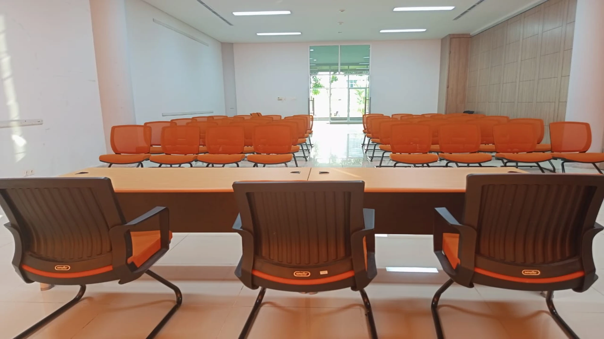 Ruang Konferensi 3